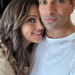 Bipasha Basu Instagram - Hubby ❤️🧿😘 #monkeylove