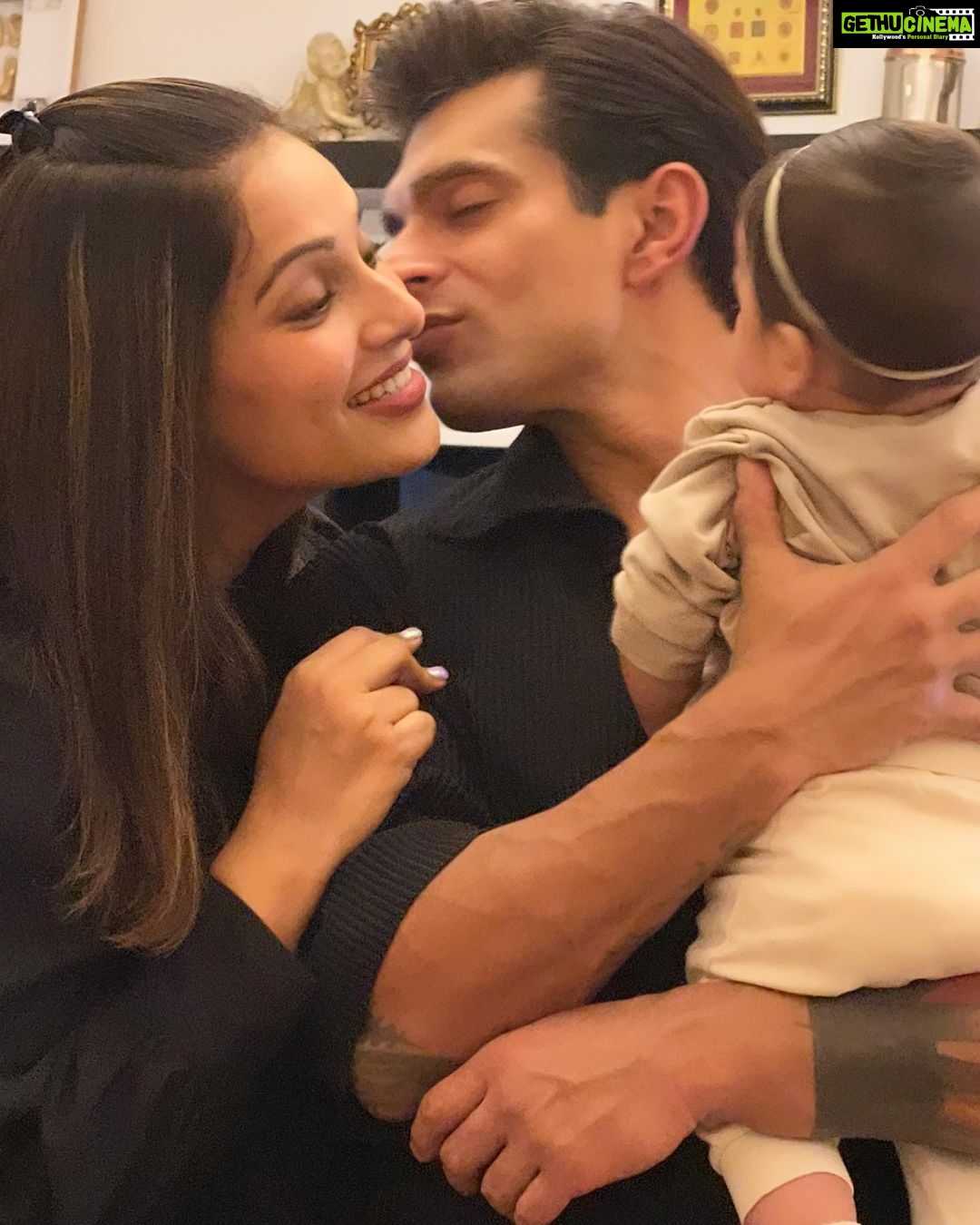 Bipasha Basu Instagram - Us ❤️🧿 #monkeylove
