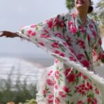 Bipasha Basu Instagram - Loveyourself 🌸 🧿