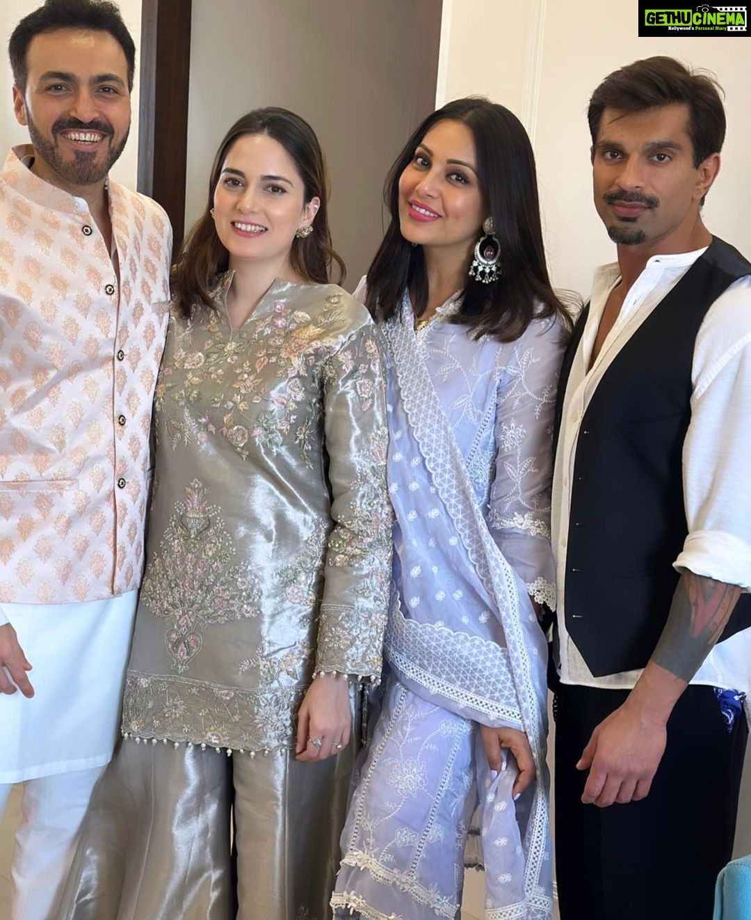 Bipasha Basu Instagram - Eid Mubarak ❤️ Thank you Aunty , @jannatkhan1618 @ayazkhan701 and Dua doll ❤️🤗