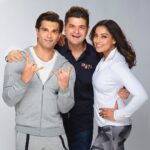 Bipasha Basu Instagram – #btswithdabboo With The Charismatic  Duo Bips & Karan ❤️❤️ @bipashabasu @iamksgofficial 🤗 @dabbooratnani 

📸 @manishadratnani 

@dabbooratnanistudio #dabbooratnani  #dabbooratnaniphotography #dabbooratnanicalendar #bipasabasu #karansinghgrover Dabboo Ratnani Photography