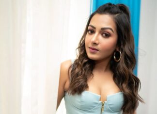 Catherine Tresa Instagram - Wearing your Monday blues💙 #nomondayblueshere #pocketsfullofsunshine #mebeingme #summervibes Outfit : @virsheteofficial Accessories: @palmonas_official @auorstudio Styled by : @manogna_gollapudi Captured by: @adrin_sequeira makeup : @makeup_by_lavanya Hair :@venkymakeupstudio Assisted by @venkatbattula1