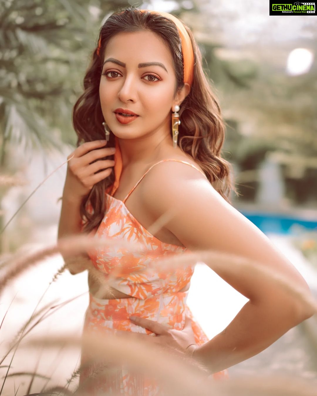 Catherine Tresa Instagram - Grass is happily brown on this side 😜 It's been a while .How have you guys been ? #summervibes #stayingcoolinthisheat☀️😎 #thursdaythoughts #mebeingme Outfit: @labelritukumar Earrings: @suhanipittie Makeup : @makeup_by_lavanya Hair: @venkymakeupstudio Styledby :@stylestatements_by_sushritha Captured by : @adrin_sequeira Assisted by : @venkatbattula1