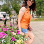 Chahatt Khanna Instagram - First week in London 🫶 @goelneha2000 @amairakhanna15 #family #familytime #friends #home #travel #london #chahattkhanna #uk #Amaira #holidays #motheranddaughtertime #oldfriends #nature #birds #park #hydeparklondon Hyde Park