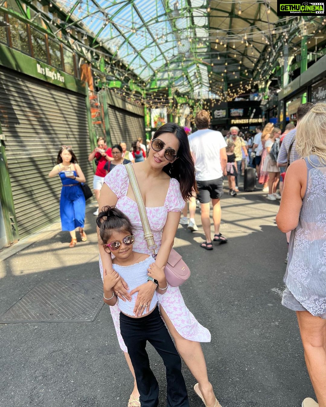 Chahatt Khanna Instagram - Last day in London .. will miss this beautiful city after spending nearly a month.. time to back to my land .. #london #boroughmarket #chahattkhanna #summers #uk #work #vacation Borough Market