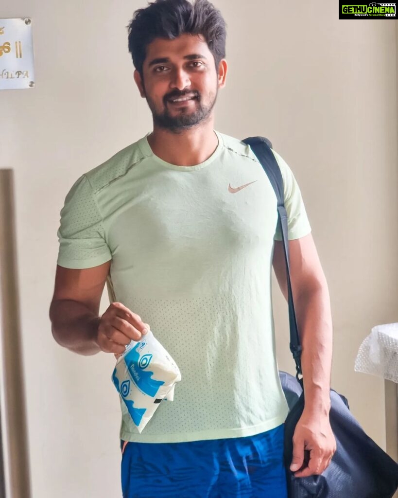 Chandan Kumar Instagram - When you are married.. it doesnt matter who r u.. U R just a typical Husband 🤤🥺😅 . . @iam.kavitha_official Bangalore, India