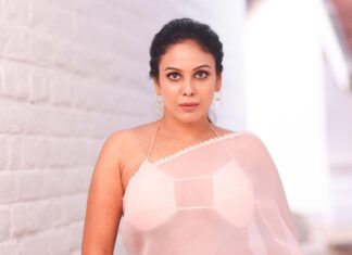 Chandini Tamilarasan Instagram - 1 or 2 ?? ❤️ shot by @haran_official_ Styled by @indu_ig Makeup @deepz_beautyjourney Hairstylist @prem_hairstyle Outfit @krishkarthik_official Jewelry @thegarnet.in #chandinitamilarasan #pics #photooftheday #goodvibes #tamilactress #actress #tollywood #kollywood #chandini Chennai, India