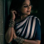 Chandini Tamilarasan Instagram - Vandhutaen nu sollu 😍 Thirumbi vandhutaen nu sollu 😜😜 📸 - @thestoryteller_india ✨ Outfit - @myurabyanithaprabhu Styling - @navadevi.rajkumar ✨ Mua - @anupama.krishnamachari ✨ Hairstylist - @prem_hairstyle ✨ #chandinitamilarasan #sareelove #saree #sareefashion #tamilactress Chennai, India