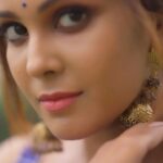 Chandini Tamilarasan Instagram – Every Eyes tells a story.  Can you read mine? 📹 – @drash04 
@thamen_official 
Edited by – @dharenkarthik 
Mua – @makeoverbynithya 
Hairstylist- @prem_hairstyle
Assisted by @ramanna386

#chandinitamilarasan #chandini 
#actor #tamil #tamilcinema Chennai, India