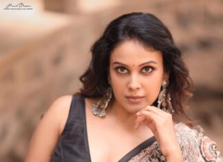 Chandini Tamilarasan Instagram - A single pose, multiple moods. Faces may change, but the pose stays the same. Shot by @haran_official_ Styled by @indu_ig Mua @deepz_beautyjourney Hairstylist @prem_hairstyle Saree @mathugai_handlooms Jewelry @the_beta_girl #chandinitamilarasan Chennai, India