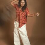 Chandini Tamilarasan Instagram - The heart knows a hundred thousand ways to speak ✨ 📸 @irst_photography ✨ Mua @sureshmakeup151 ✨ Hairstylist @prem_hairstyle ✨ Assisted by @ramanna386 ✨ #chandinitamilarasan #chandini #actresschandini #photoshoot #saturday #saturdayvibes #love #vibes #weekendvibes #weekend #kollywood #tollywood #tollywoodactress #weekendmood #weekendwithchand