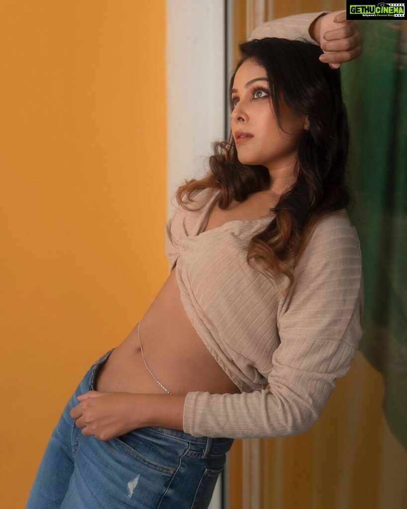 Chandini Tamilarasan Instagram - Boldness is the fuel that propels you beyond the boundaries of your comfort zone.. 📸 @irst_photography ✨ Mua @mua_supriya ✨ Hairstylist @lakshana_hairstylist ✨ #chandinitamilarasan #chandini #actresschandini #photoshoot #friday #fridayvibes #love Chennai, India
