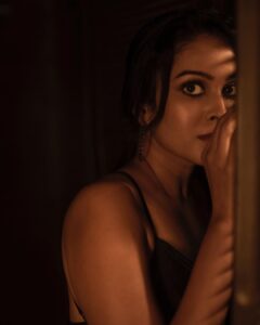 Chandini Tamilarasan Instagram - “The most courageous act is still to think for yourself. Aloud." - Coco Chanel

📸 @irst_photography ✨
Mua @mua_supriya ✨
Hairstylist @lakshana_hairstylist ✨
Assisted @ramanna386 ✨

#chandinitamilarasan #chandini #actresschandini #photoshoot #friday #fridayvibes #love #vibes