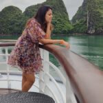 Chandini Tamilarasan Instagram – The best way to spend a holiday is to laugh, love, and create beautiful memories 😍

Travel partner @nanda_offl 😘😘

#paradiseelegancecruise #halongbay #halongbaycruise #halongbayvietnam #chandinitamilarasan #chandini Halong bay Vietnam