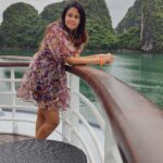 Chandini Tamilarasan Instagram – The best way to spend a holiday is to laugh, love, and create beautiful memories 😍

Travel partner @nanda_offl 😘😘

#paradiseelegancecruise #halongbay #halongbaycruise #halongbayvietnam #chandinitamilarasan #chandini Halong bay Vietnam