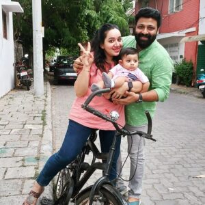 Chandra Lakshman Instagram - 💫❤️
#moongirl #fortkochi #family #us #ayaan