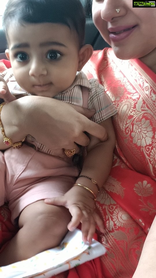 Chandra Lakshman Instagram - Daily dose of sweetness 🧿🫰 #perksofmotherhood #unconditionallove #lifeisbeautiful #blessed #love #mybaby #ayaan