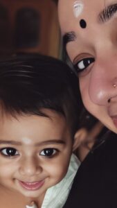 Chandra Lakshman Instagram - We play we talk we reel..💫🧒

#ayaan'sreels