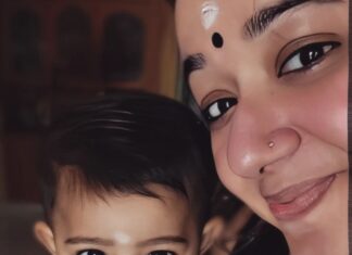Chandra Lakshman Instagram - Just a lil' boy in love with his Mamma🧒😘😘💫 #giftofgod #ourlittlewonder #babyboy #munchkin #moongirl