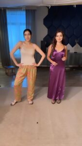 Chhavi Pandey Instagram - #dancetherapy #justgetupanddance #dance #dancereels #barkha #maya #anupamaa thank you @bhim_karki 🤪😁
