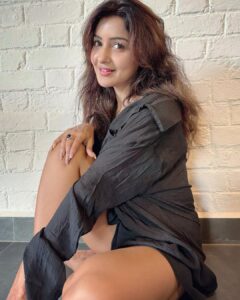 Chhavi Pandey Instagram - ♠️