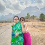 Chhavi Pandey Instagram - दुनिया में मॉं से बढ़कर कुछ भी नही #happymothersday @geetapandey5029 🥰😘🤗