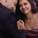 Dalljiet Kaur Instagram - Sab baar baar message kar rahe the na for my voice overs. Ye lo pehli reel meri awaaz mein … mere emotions ke saath 🥰