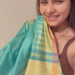 Dalljiet Kaur Instagram - Find someone who…when u have grey hair and wrinkles.. falls in love with you all over again ❤️ In love with your collection of sarees @iktaara_by_anindita ❤️ was looking for reasons to wear it and found one finally❤️ thank u for such beautiful addition in my wardrobe 🧿🤩🥳 Nairobi, Kenya