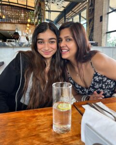 Dalljiet Kaur Instagram - Emotional day today. It feels amazing to have a family. Amazing to feel complete. Life comes a full circle and I know someone up there is watching your journey…. Someone up there who wants you to feel the blessing !
#touchwood #blessed #gratitude #take2  #dalniktake2 🧿