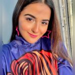 Debattama Saha Instagram - Come a little closer and let the magic unfold 🪄 ✨ 💖 . . . . . . . #zoom #closeup #instagram #sunset #instagood #instadaily #debattamasaha