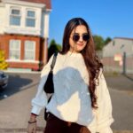 Debattama Saha Instagram - Where the Skies are so Blue 💕♾️🩵🎬 . . . . . . . . #sweethomealabama #wheretheskiesareblue #goodday #happy #positivity Farnborough, London