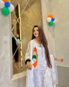 Debattama Saha Instagram - Celebrating Independence , Freedom, and the spirit of our nation on this glorious day! Let’s honour the Land we call home 🏠 🪷🥘🐅🦚🇮🇳
Happy Independence Day! 
.
.
.
.
.
.
.
#independenceday #proudindian #india #homeofthebrave