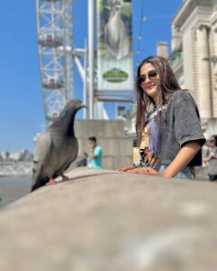 Debattama Saha Instagram - Hufff! I tried. I tried to write up an entire article on a secret between me and pigeons… It makes me wonder big time about all the “whys” , “hows” and “where’s”, but no. Let it be. Some things are best hidden… 📝🕊️
.
.
.
.
#instamood #instagram