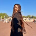 Debattama Saha Instagram - Well… Trouble never looked so fine ❤️‍🔥 . . . . . . . . . #hotmess #sunkissed #instamood #instagram Buckingham Palace