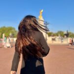 Debattama Saha Instagram - Well… Trouble never looked so fine ❤️‍🔥 . . . . . . . . . #hotmess #sunkissed #instamood #instagram Buckingham Palace