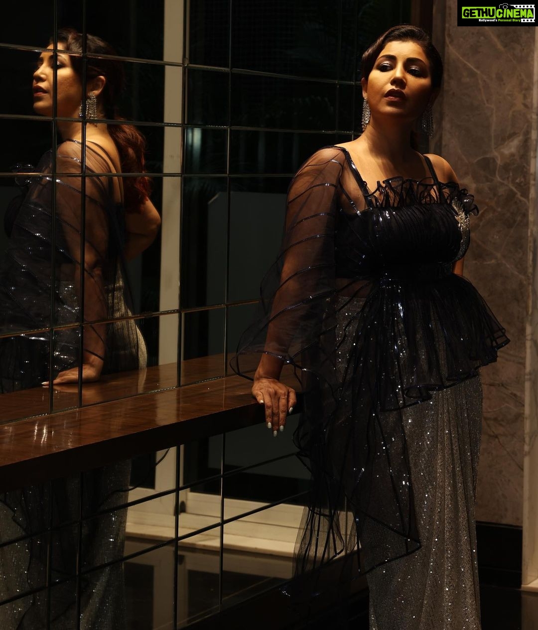 Debina Bonnerjee Instagram - Glam time ππ€ . . πΈ: @sk_.click Styled by: @stylebysugandhasood Γ @teamsugandhasood Assisted by: @styleitupwithmicheala Outfit: @charmisdesign Jewellery : @aquamarine_jewellery . . #glam #love #debinabonnerjee