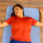 Deepika Singh Instagram - Raise your hand if you have the same pain in life 🙈😍🤪💁🏻‍♀️ What you do to maintain your weight? . #monday #workoutvideo #deepikasingh