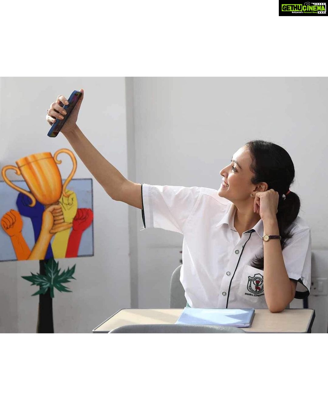 Dipannita Sharma Instagram - It’s been wonderful being part of this project . More power to #schoolcinema for creating content to educate children in a fun manner . @ekal_deep_kaur our 2nd together !!! Here’s to many more … to the entire team & the beautiful bright kids ♥️♥️♥️ Sooooo much warmth … #creategood #workmode #cinemalove