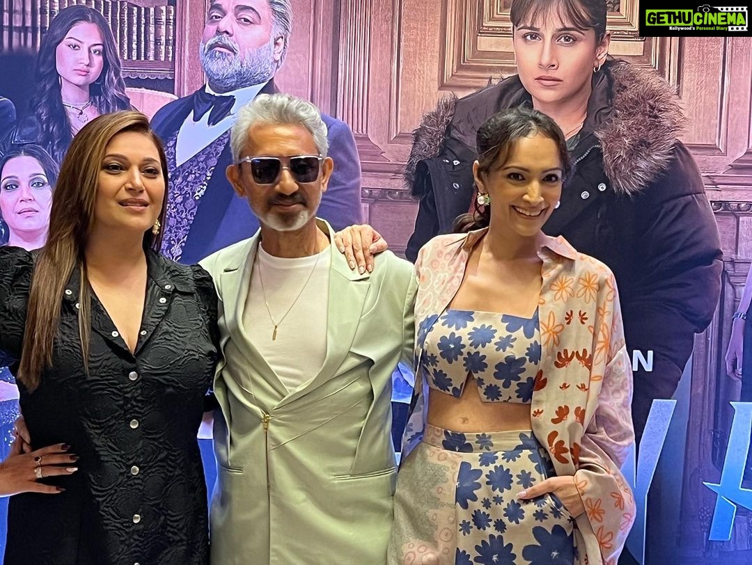 Dipannita Sharma Instagram - Promotions/press con photos/video … Such a bunch ! Neeyat in theatres now … ♥️ P.S - off sync boomerangs are the best though 😁 @abundantiaent