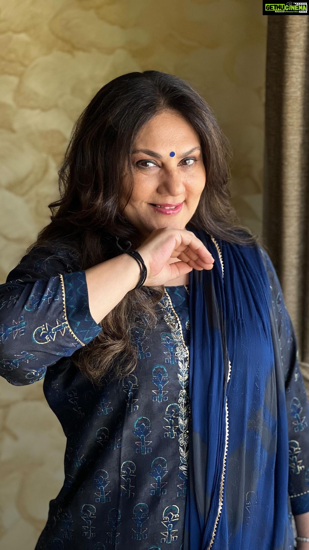 Dipika Chikhlia Instagram - Life is what we make out of it #life #destiny #instagood #photography #photooftheday #instagram #picoftheday #fashion #beautiful #instadaily #mumbai #style #photo #happy #explore #reelitfeelit #reelofinstagram #reels #fashionreel #moodyreel #mumbaiinstagram #instagramreel #instareel#dipikachikhliatopiwala #Trendingreels #viral #Viralvideo #dipikachikhlia #dctmovies