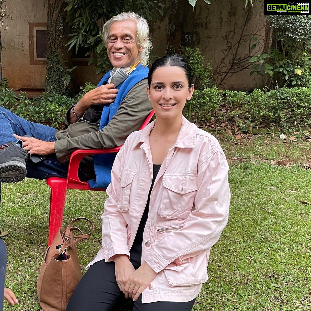 Ekta Kaul Instagram - Thereβs so much to be grateful for. π Sir thank you for being you. @iamsudhirmishra #masterofmsters. A Legend! Season 2 here we come.. ππ