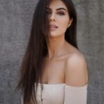 Elnaaz Norouzi Instagram - 🍦 Mumbai, Maharashtra