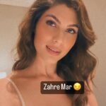 Elnaaz Norouzi Instagram - Well… Zahre Mar does not mean “you are really pretty” 🤣 How would you all translate it for the non Persians 😝 comment below 👇🏼 best comments will be pinned 🤭 خدای من , تو یرانی هستی‌ ? - بله, من ایرانی‌ هستم 😒 + می‌شه یه‌چیزی به عربی‌ بگی‌ ?🤩 - زهر مار ! 😑 + واو, چه باحال , معنیش چیه ? 😍- یعنی‌ , خیلی‌ خوشگلی‌ 😏 !! + #reel #farsi #iran #iranian #funny #iraniangirl