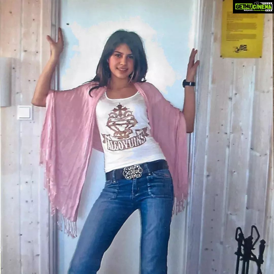 Elnaaz Norouzi Instagram - Part (2/2): How evil do you have to be to kill an innocent person just because a few strands of her hair were visible? I feel the anger Iranians have carried inside for 43 years against the regime. The decades of oppression killed not one but several Mahsas. The regime suppresses channels of communication and I’ve only been able to contact my family from time to time to know if they’re ok. If you come to think of it, my fight isn’t about hijab. It’s against inhumanity; against dictatorship. Today, as I sit in the comfort of my home, my heart aches to think of thousands of Iranians who are sleeping without heaters in minus degrees because their government decides to export gas to other countries and not to their own people. I’m told people are scared to die while they're asleep. Who does that to their own people? I know for a fact that the minute I step foot into Iran, I will be detained or killed because the regime can’t stand people who speak against them. While it’s taken me years of hard work to create my space as an artist today, not for once did I think of doing away with my Iranian identity. At the start of my career, I was told to change my name to make it sound more Indian to be more accepted. I learned both Hindi and Punjabi for job’s demand but never changed my name. What would I be if I did that? It's an Iranian name, a huge part of what I carry with me and has shaped me as an artist. I know I have to work triple as hard to be recognised and appreciated as a performer but I will never shy away from who I am and never stop fighting for my people back home. I had to run away from my country. I'm not going to run away from my identity. I’m told,‘why do you care about what’s going on in Iran, if you care so much, why don’t you move back?’ Well, that's the thing, I’m not allowed entry in my own country, but that won’t stop me from caring. My parents enabled me to own my identity and use my voice. I’m doing everything in my capacity to help fellow Iranians and bring back the agency all women deserve. Despite the threats and scrutiny, I face currently, I will continue using my voice against oppression, whatever it takes, as long as it takes. #SheThePeople