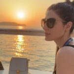 Elnaaz Norouzi Instagram - It’s like a little “Bali” at @casawaters 😍 Who wants to go there ?! 💚 #Goa #Holiday #Bikini #sun @keegancrasto @publicbutterindia Casa Waters