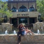 Elnaaz Norouzi Instagram - I don’t usually do touristy stuff… but when I’m in #Texas … I even sit on a Longhorn for pictures 😂 swipe to the last slide to see my reaction/scared face 🥲 Had an amazing day with my friends - some fantastic food and experienced everything we see in movies of what Texas looks like 😁🤘🏼 من معمولا ازین کارای توریستی انجام نمیدم ‌ولی وقتی میام تگزاس، حتی سوار گاومیش هم میشم که باهاش عکس بگیرم. 🤠 ورق بزنید تا تو اسلاید آخر قیافه وحشت زده منو ببینید 🥹 #dallas #usa #longhorns #tourist #funny The Fort Worth Historic Stockyards