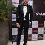 Fahmaan Khan Instagram - This goes out to the entire team of dharampatnii. This character, Ravi Randhawa, has given me so much, and in response, I've been able to give so much to the craft I love so dearly. I've explored so many new dimensions as an actor. It's a long way from here and a lot more to explore, and I intend to give it my everything moving forward too. Cheers #stareminenceawards2 Styled by @instylewithaditi Outfit : @raddesignerstudios