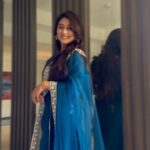 Falaq Naaz Instagram - 💕💕💕 . . . Wearing-: @inddus.india PR-: @dinky_nirh . . . #reelitfeelit #falaqnaaz #trending #reels #punjabisongs