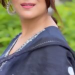 Falaq Naaz Instagram - 💫 . . . Wearing-: @tara_c_tara PR-: @maverick.communication01 @_prithaa_ . . . #reelitfeelit #instagram #trendingreels #falaqnaaz #viralreels #explore #foryou