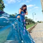 Falaq Naaz Instagram - 💙💙💙💙 . . . Outfit-: @aachho PR-: @dinky_nirh 💙 . . . #trendingnow #outfit #falaqnaaz #collaboration #foryou #picoftheday #ootd